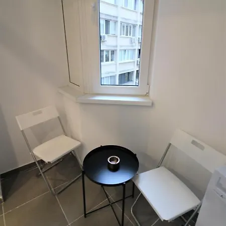 Cozy Novotel Studio - Free Minibar - Quiet & Peace Bucharest