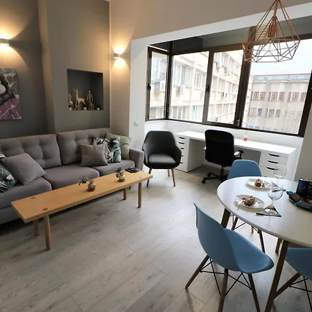 Apartment Cozy Novotel Studio - Free Minibar - Quiet & Peace
