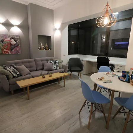 Cozy Novotel Studio - Free Minibar - Quiet & Peace