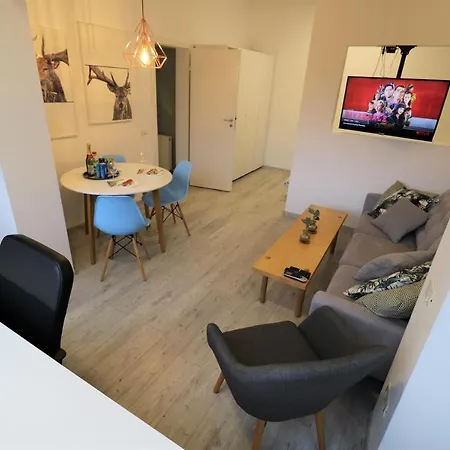 Cozy Novotel Studio - Free Minibar - Quiet & Peace *