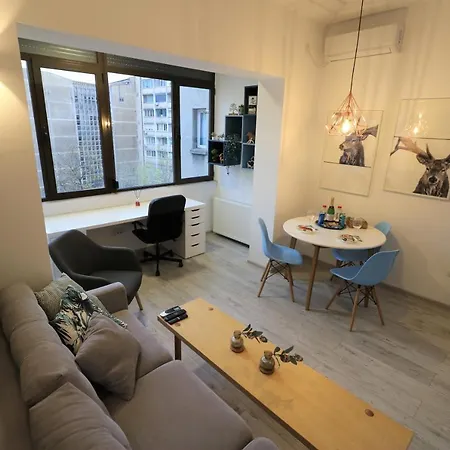 Cozy Novotel Studio - Free Minibar - Quiet & Peace